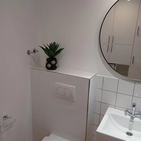 Grosse Mit Balkon Und Fantastischem Meerblick, Direkt Am Apartment