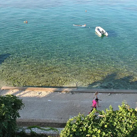 Grosse Mit Balkon Und Fantastischem Meerblick, Direkt Am Bibinje